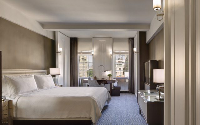 The Carlyle, A Rosewood Hotel