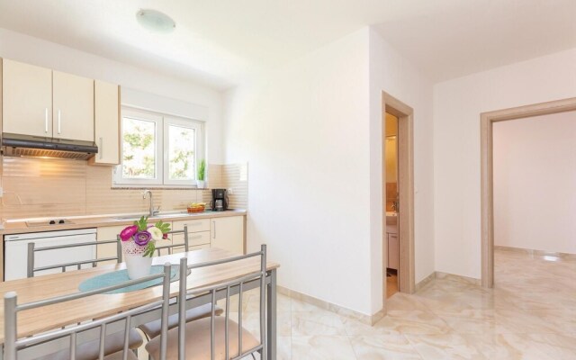 Amazing Home in Krvavica With Wifi and 2 Bedrooms