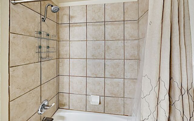 Blue Sky #159392 - 2 Br Condo