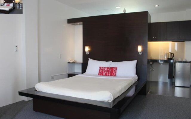 Be-ing Suites