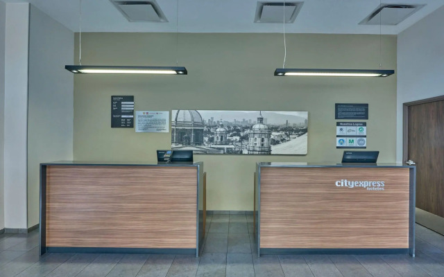 City Express by Marriott Ciudad de México La Villa