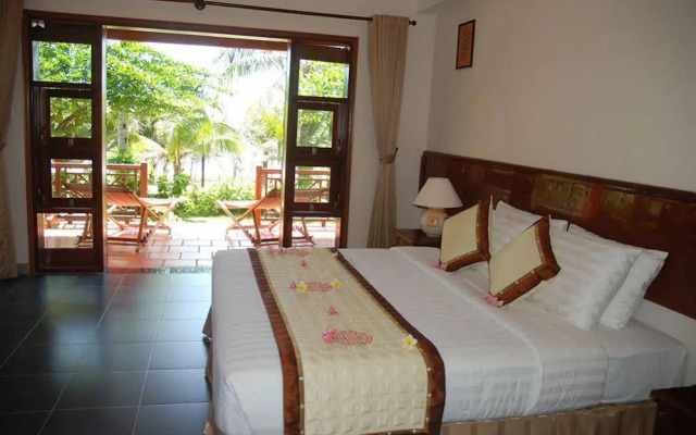 Sandhills Beach Resort & Spa