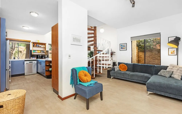 3bdr Urban Family Retreat - Subiaco