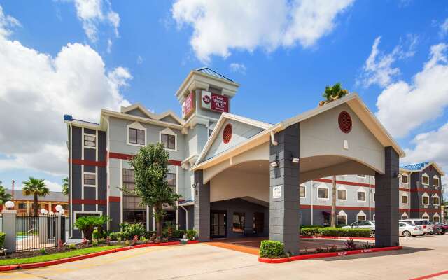 Best Western Plus Northwest Inn & Suites