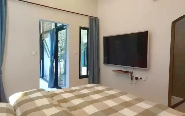 Serenity Courtyard Hotel