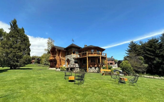 Rotui Luxury Village