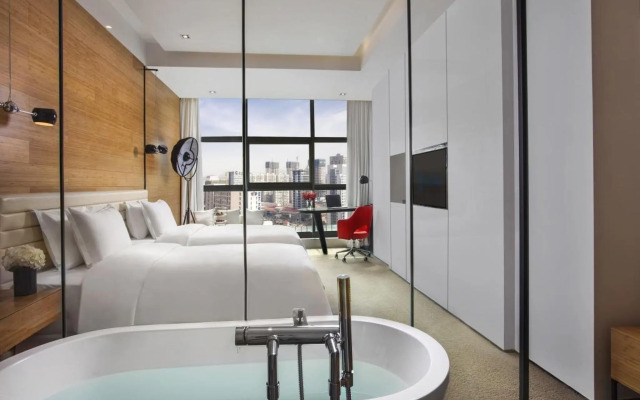 Himalayas Qingdao Hotel