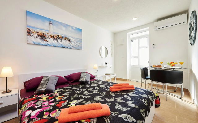 Studio apartment Bašćan