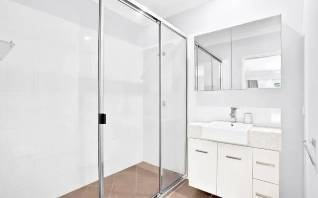 Palm Cove Studio Apartments