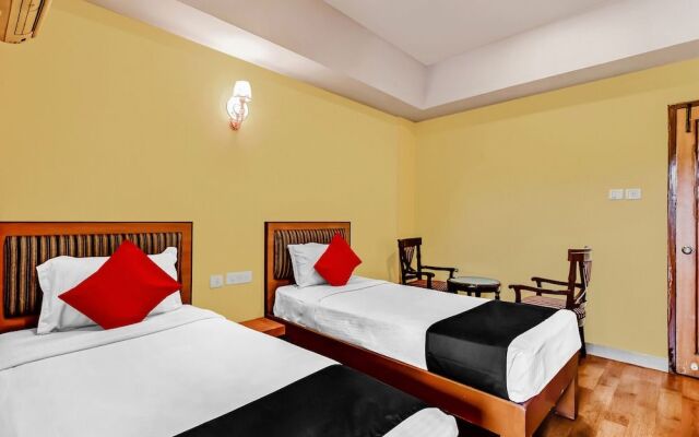 Capital O 49411 Hotel Anmol Continental