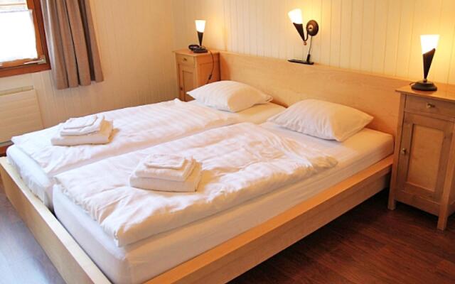 Des Alpes - Two Bedroom No.2