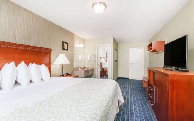 Days Inn by Wyndham Windsor Locks / Bradley Intl Airport