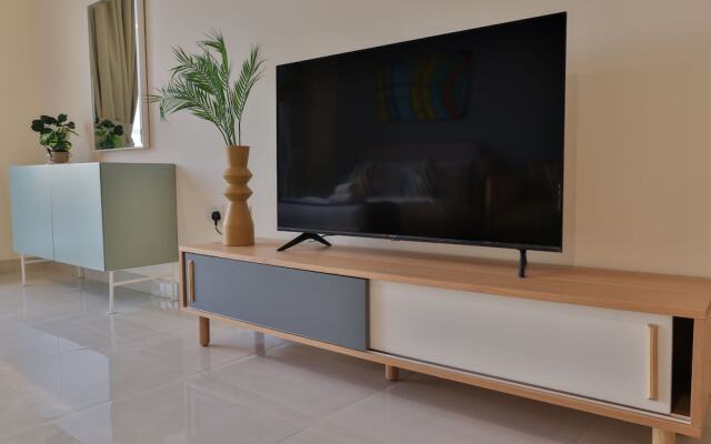 Business Bay Classic Studio by Belvilla