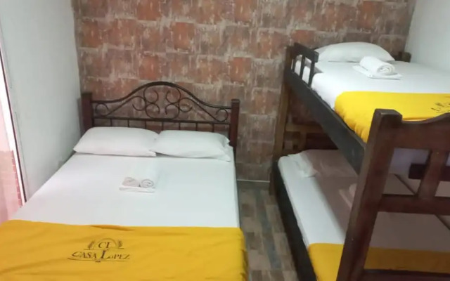 Apartment 1cl2 in the Walled Center With Aircon