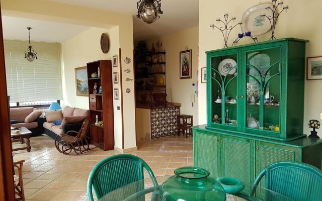 Villa del Golfo Urio with shared swimming pool