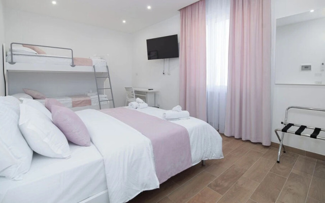 Lovely Rooms by Rentbeat