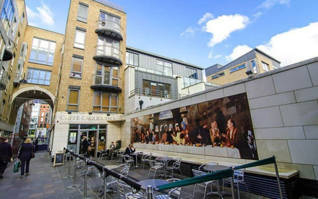 MetroStays - Temple Bar 25