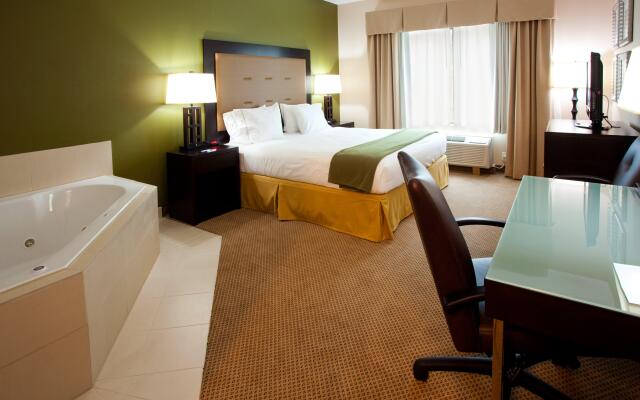 Holiday Inn Express & Suites Jacksonville - Atlantic Beach by IHG