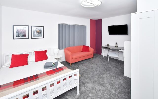 Townhouse @ 42 Minshull New Road Crewe