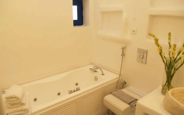 Vincenzo Family Hotel