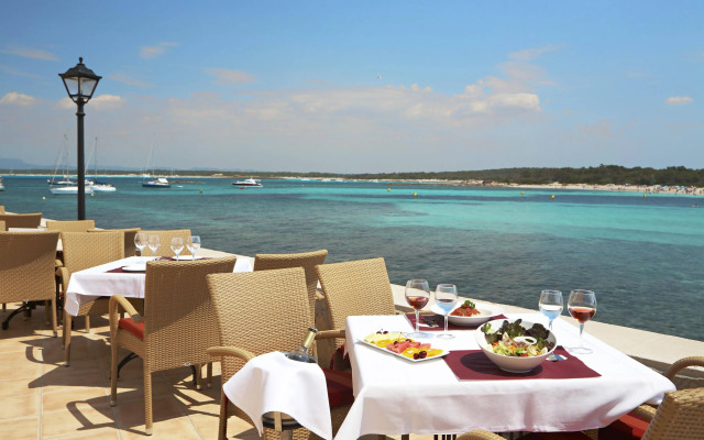 Universal Hotel Marqués