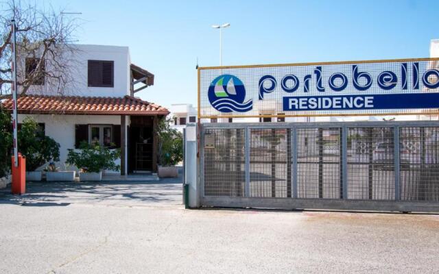 Amare apartment by Typney