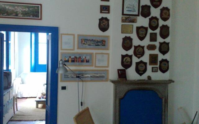 Careno directly to the Lake of Como