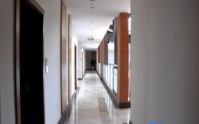 Yichun Dequan Hot Spring Hotel