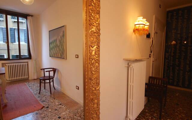 Veniceiloveyou Apartments