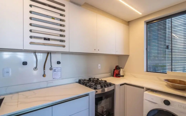 Fully Equipped and Modern Apartments 100m From the Beach - Rpos