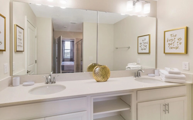 Storey Lake 4751 #308