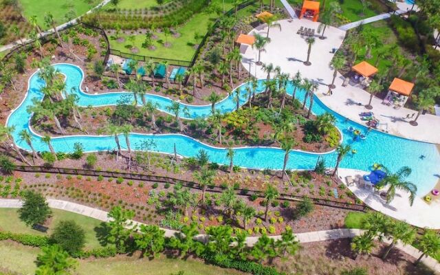 #19 Large Townhouse w/Private Pool - Three Bedroom