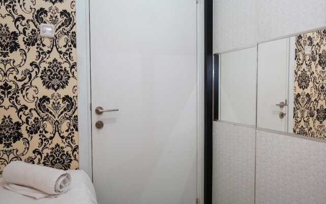 Comfy and Clean 2BR Green Pramuka Apartment