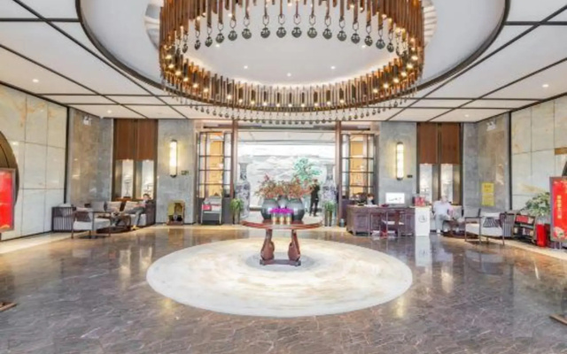 Tianxiachan Binjiang Hotel