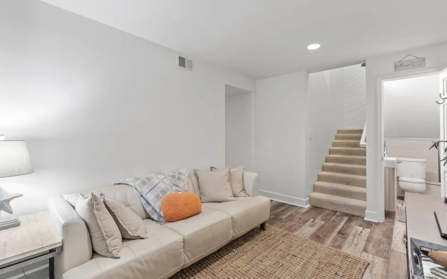 Sea Winds Condominiums C