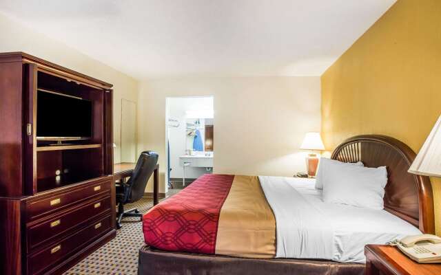 Rodeway Inn & Suites Carrollton