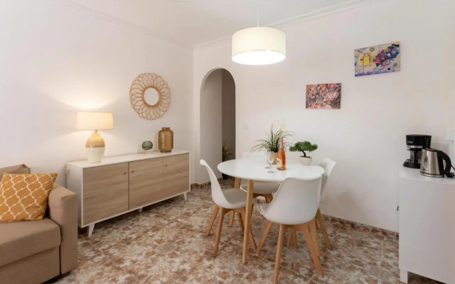 Apartment 50 meters from the beach