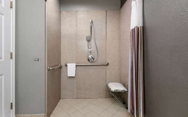 La Quinta Inn & Suites by Wyndham Belton - Temple South