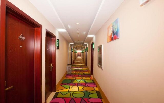 Shell Beijing Changping District Chengnan Street Nanhaozhuang Village Hotel