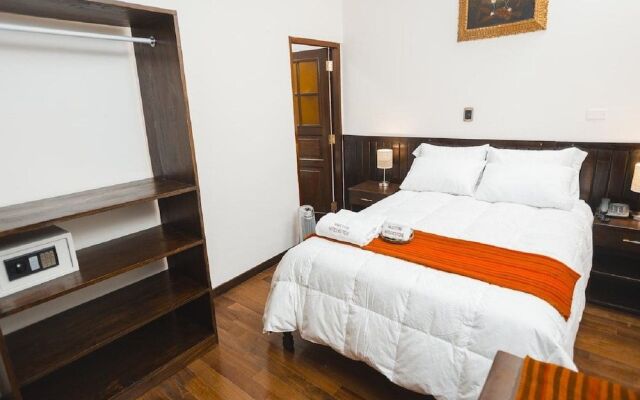 Inkas Stone Boutique.