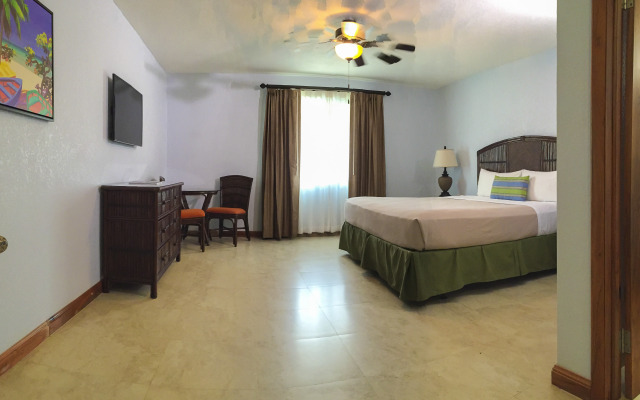 CocoLaPalm Seaside Resort