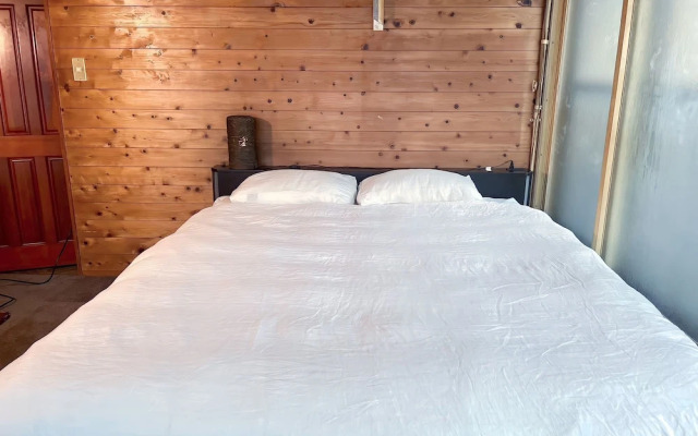 Hotel1800