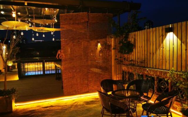 Guangzhou Yuanlai Collection Homestay (Yongqingfang Lizhiwan Branch)
