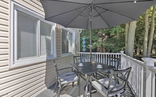 Fire Pit + Furnished Deck: Serene Tobyhanna Escape