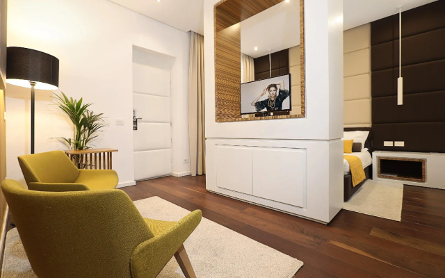 Dominic Smart & Luxury Suites Terazije