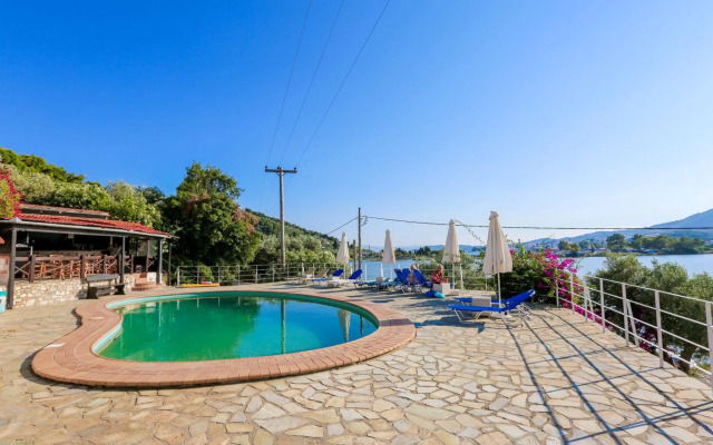 Villa Ariadni