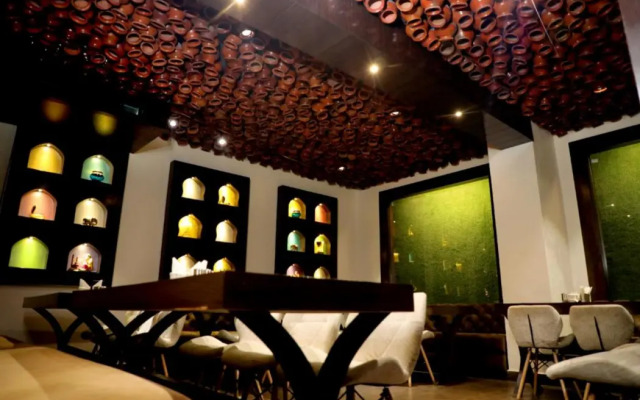 Stamps Golden Lagoon by Eight Continents