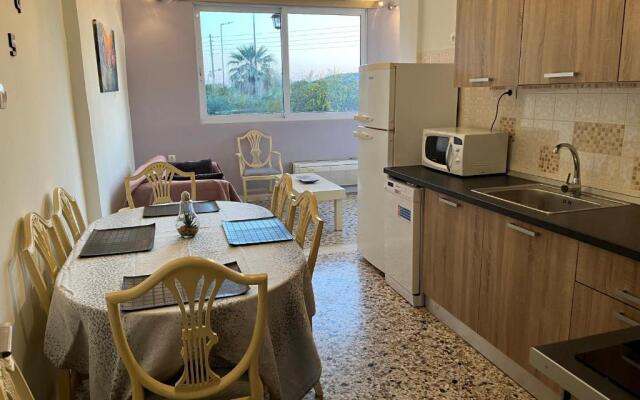 Athens Riviera: 2 bed / 3' walk from the beach
