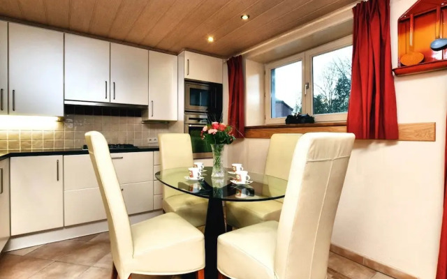 Delightful Holiday Home in Harre with Sauna, Hot Tub, Terrace