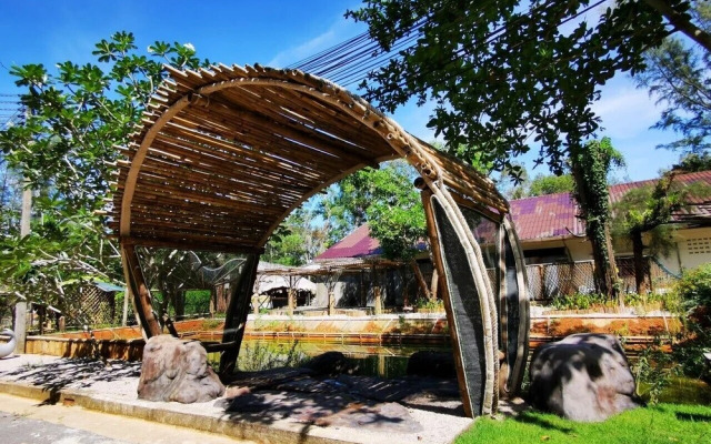 Dugong Village-Green Hotel